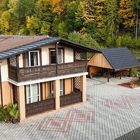 Jolla Červený Kláštor